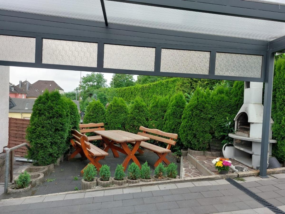 Hotel Gaestezimmer Gasthof Becker à Wulfrath Extérieur photo